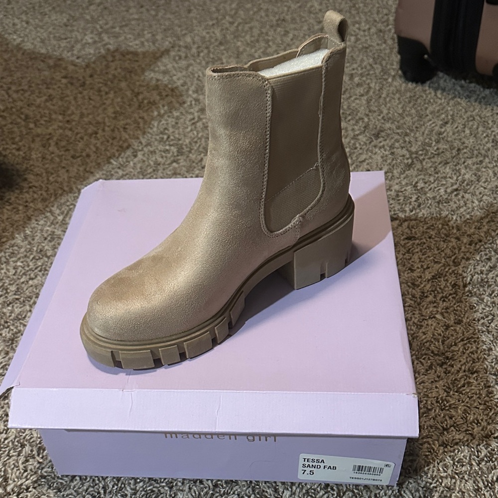 Madden Girl Beige Chunky Heel Ankle Boots